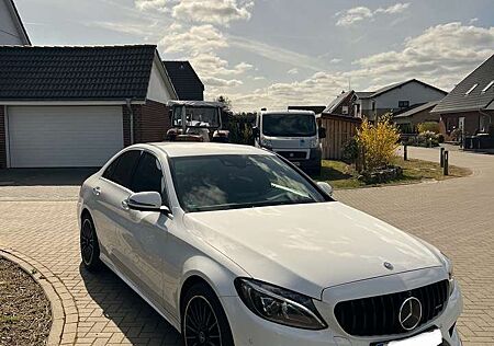 Mercedes-Benz C 300 (BlueTEC Hybrid) h 7G-TRONIC AMG Line