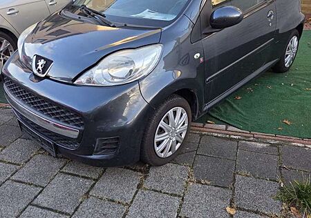 Peugeot 107 70 Millesim 200