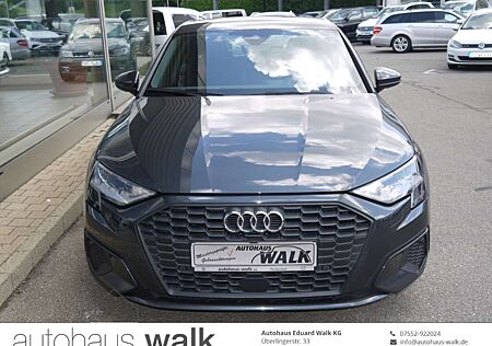 Audi A3 35 TFSI Limousine NAVI AHK GRA LED