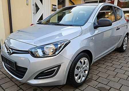 Hyundai i20 FIFA World Cup Edition*KLIMA*3TRG*EDITION-PAKET*++