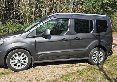 Ford Tourneo Connect Grand 1.5TDCi Titanium