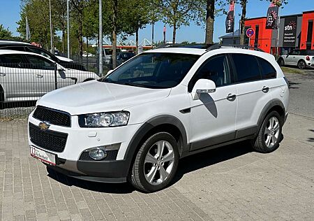 Chevrolet Captiva 2.2 LTZ 4WD 7-Sitze Leder Kamera S-Dach