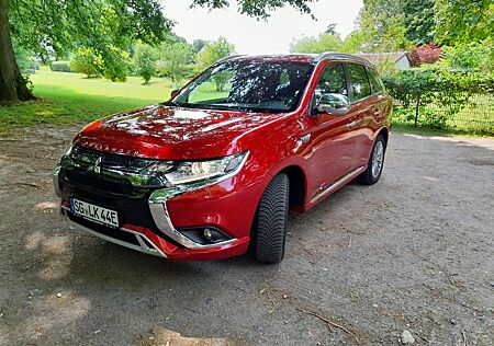 Mitsubishi Outlander 2.4 4WD Plug-In Hybrid Spirit