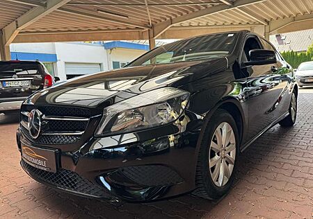Mercedes-Benz A 180 KAT NAVI TEMPOMAT PDC 2HAND SCHECKHEFTGEPF
