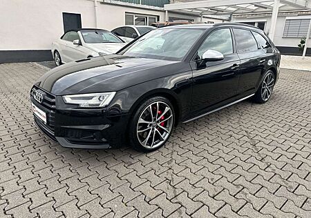 Audi S4 Avant 3.0 quattro*CARBON*AHK*B&O*ACC*VIRTUAL