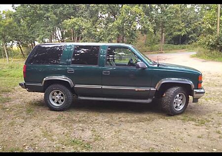 Chevrolet Tahoe 4WD LT