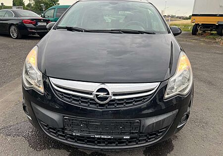 Opel Corsa Satellite