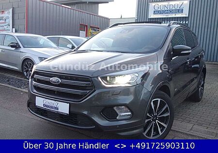 Ford Kuga 2. 0 TDCI 4X4 AUTOMATIK ST-Line*VOLL*PANO