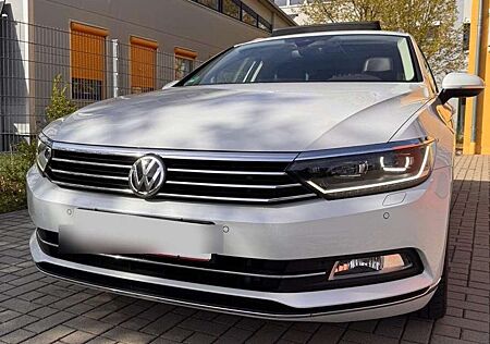 VW Passat Variant Volkswagen Variant 2.0 TSI (BlueMotion Technology)DSGHighline