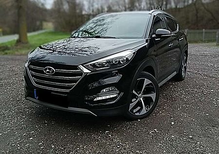 Hyundai Tucson 2.0 CRDi 4WD Automatik Premium