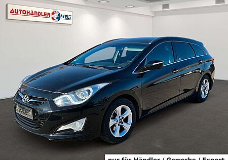 Hyundai i40 Kombi 2.0 GDI Style 2xAAC PDC SHZ AHK BT LHZ