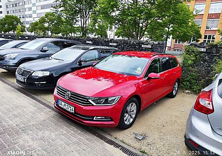 VW Passat Variant Volkswagen 2.0 TDI SCR DSG BlueMotion Trendline
