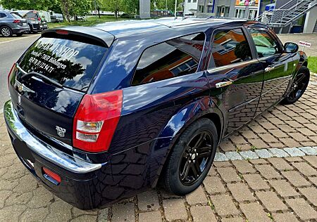 Chrysler 300C 3.0 CRD LEDER NAVI