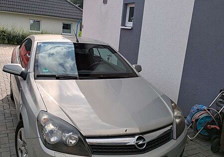 Opel Astra Cosmo