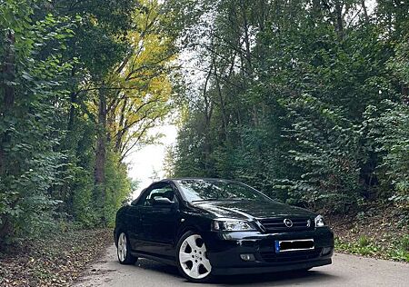 Opel Astra Cabrio 1.8 16V Edition 90 Jahre Bertone