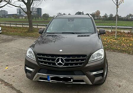 Mercedes-Benz ML 350 BlueTEC 4MATIC 7G-TRONIC