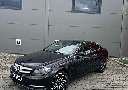 Mercedes-Benz C 180 CGI PDC~AMG~ASSISTENT~TÜV NEU