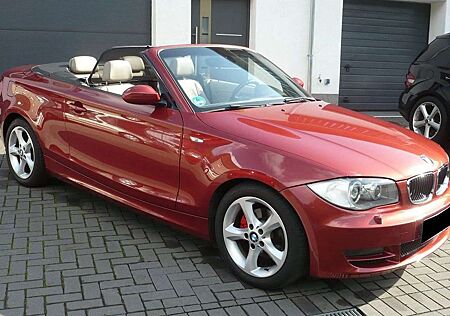 BMW 125i 125 Cabrio Automatik Navi Leder Xenon Climatronik