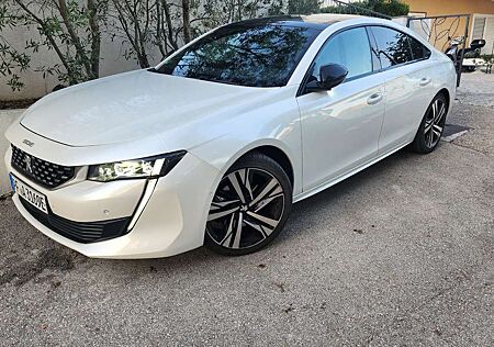Peugeot 508 Hybrid 225 e-EAT8 GT