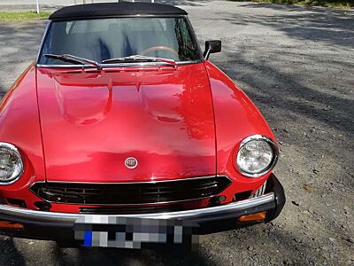 Fiat 124 Spider