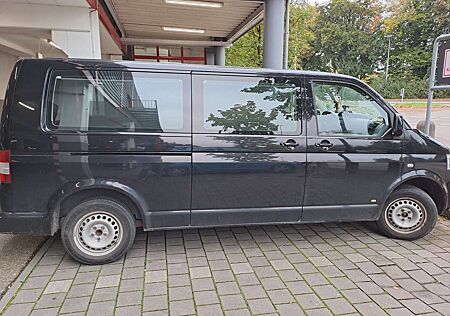 VW T5 Caravelle Volkswagen Transporter T5 TDI Lang (7.Si.) Autm.