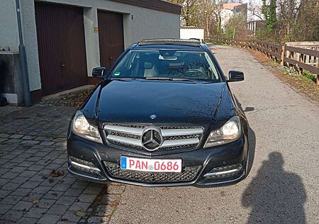 Mercedes-Benz C 220 CDI DPF Coupe (BlueEFFICIENCY)