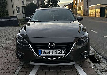 Mazda 3 Sports-Line