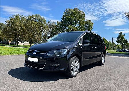 VW Sharan Volkswagen 2.0 TDI BlueMotion AHK! Top Zustand!