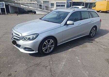Mercedes-Benz E 220 CDI BlueEfficiency (212.202)