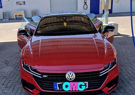 VW Arteon Volkswagen R-Line 4Motion