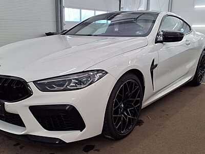 BMW M8 Competition xDrive Coupe M Competition Paket