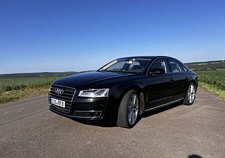Audi A8 3.0 TDI DPF clean diesel quattro tiptronic