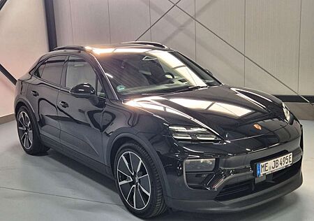 Porsche Macan 4 Electric