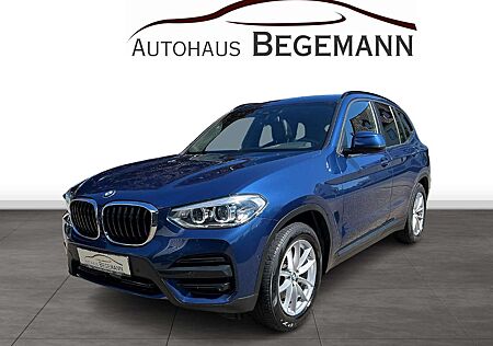 BMW X3 xDrive 20 d Advantage AHK ACC Pano Kam HUD