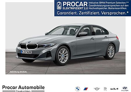 BMW 330 e AHK Komfort Adap.LED HuD HiFi