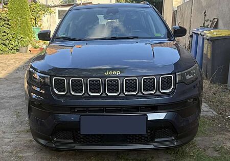 Jeep Compass 1.3 T-GDI I4 Automatik Longitude