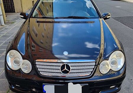 Mercedes-Benz C 180 Kompressor (203.746)