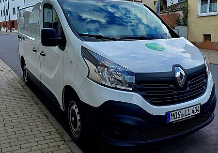 Renault Trafic Busniess + Würth-Regalsystem