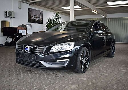 Volvo S60 0 D4 2.0 Momentum Navi Leder 8-fach