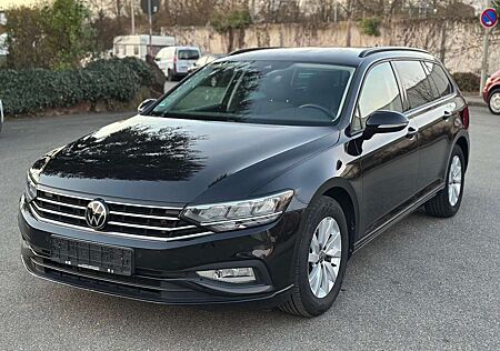 VW Passat Variant Volkswagen 2.0TDI 1.Hand Navi LED SHZ LHZ