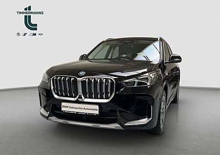 BMW iX1 xDrive30 xLine PremiumPaket