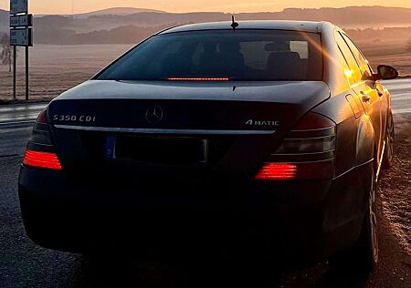 Mercedes-Benz S 350 S-Klasse Diesel CDI 4Matic DPF 7G-TRONIC