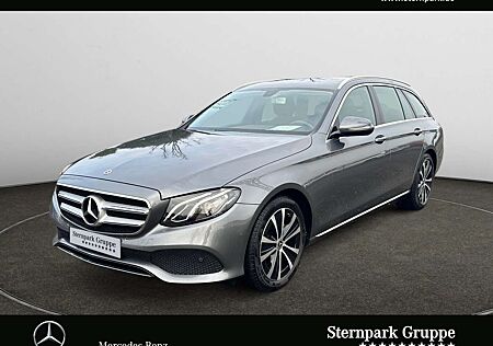 Mercedes-Benz E 220 d T-Modell AHK*RFK*TOTW*LED*PTS*SHZ*NAVI*