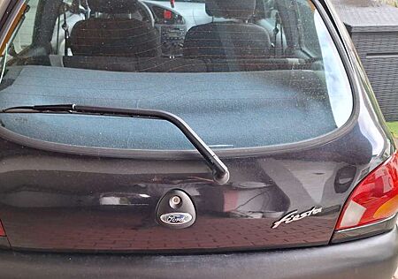 Ford Fiesta Style