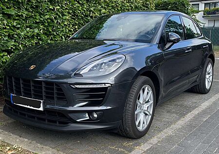 Porsche Macan Luftfederung, Voll Leder, LED, Panorama D, 14 Wege