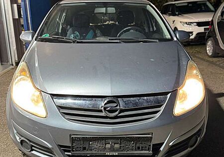 Opel Corsa D Edition