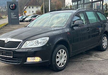 Skoda Octavia Combi Ambiente 4X4 TÜV 08/26 PDC