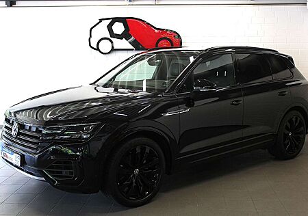 VW Touareg Volkswagen R-Line 3,0 TDI 4Motion DYNAUDIO Matrix Sthzg