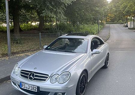 Mercedes-Benz CLK 280 Coupe 7G-TRONIC Avantgarde