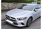 Mercedes-Benz A 250 e 8G-DCT MBUX Navi CAMERA